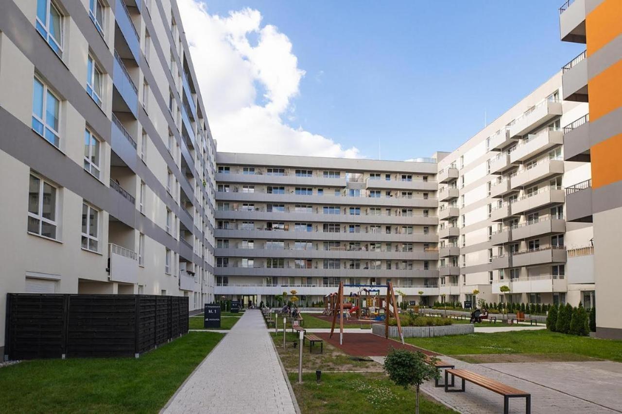 Apart D&K Free Parking Komputerowa 8 Warsaw Exterior photo